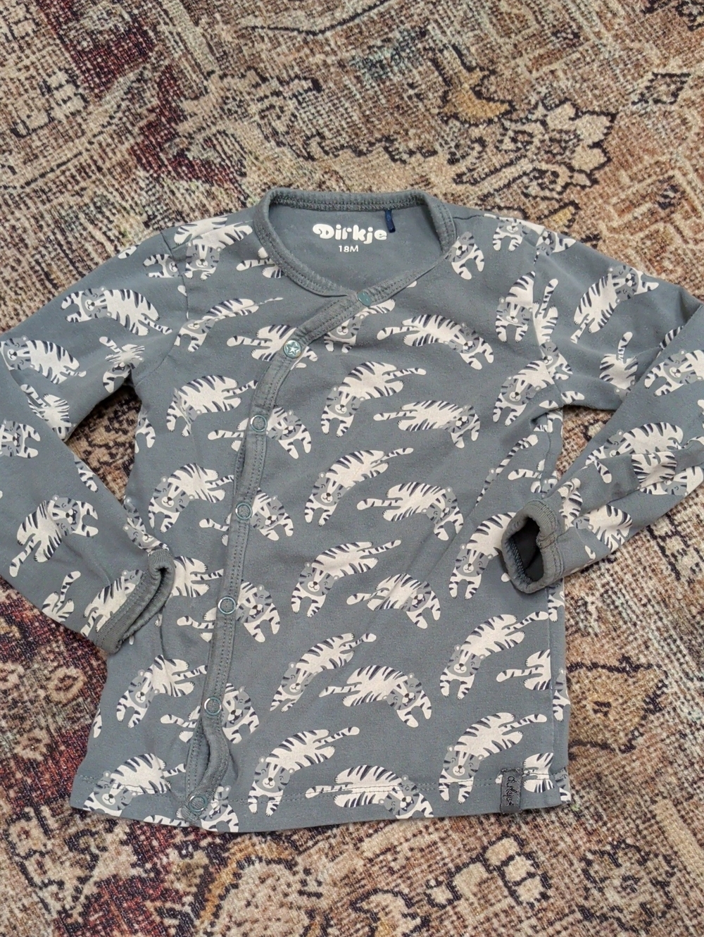 Dirkje Blue Tiger Print Baby Snap Top